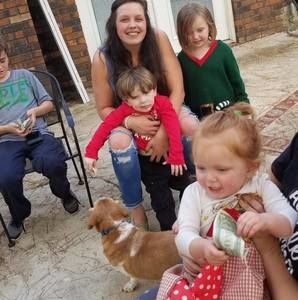 Meet your Posher, Debbie